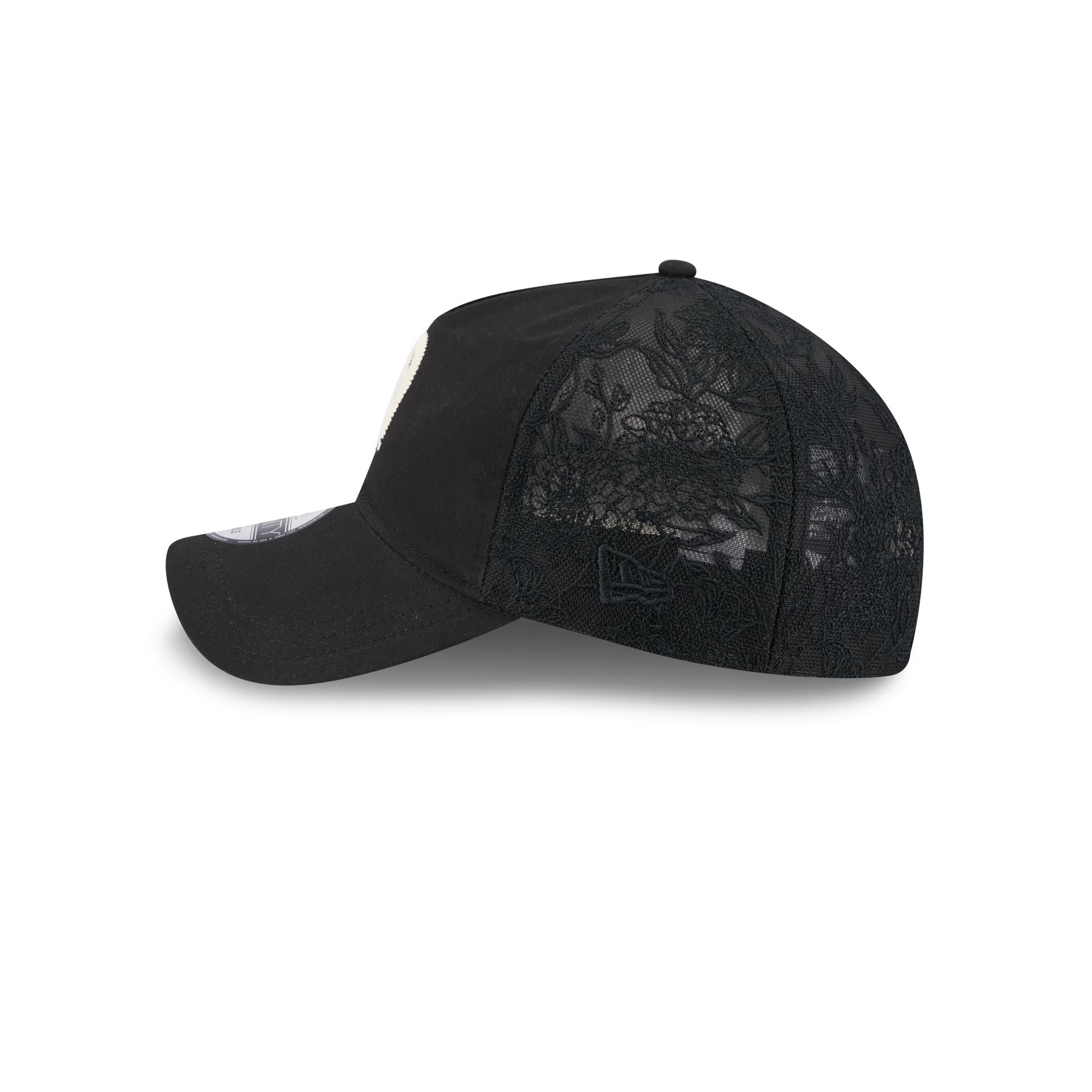 Detroit Tigers Embroidered Mesh 9TWENTY A-Frame Adjustable Hat